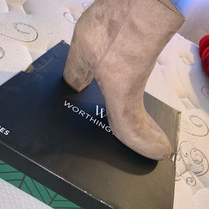 Ankle botties